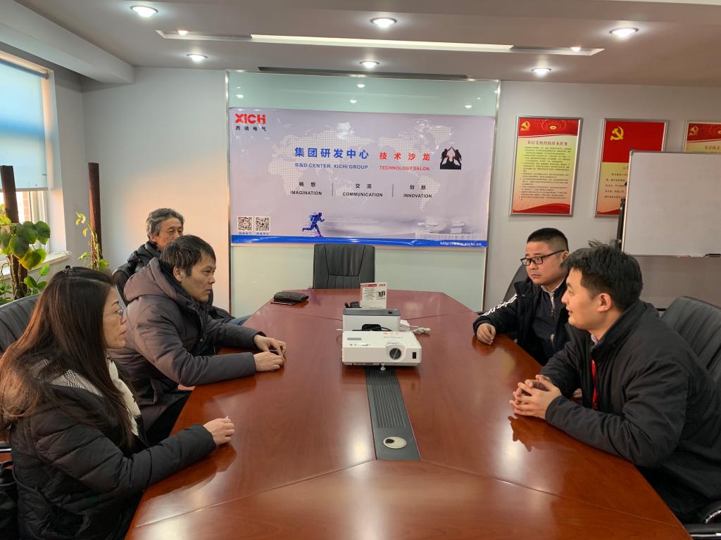 beat365在线唯一官网院长岳忠玉、副院长丁琦一行与企业方交谈